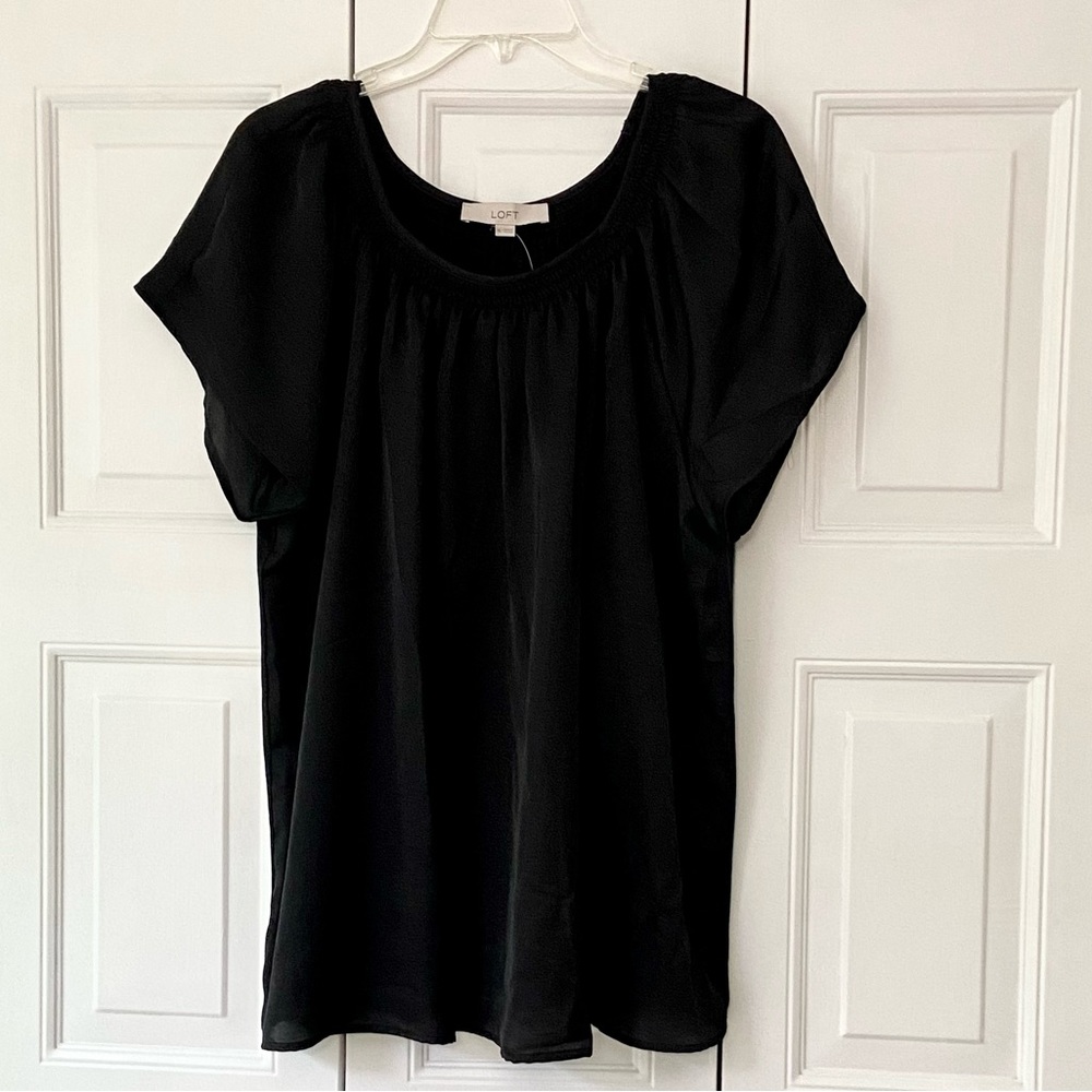 Loft, NWT, Black Mixed-media flutter-sleeve blouse with ruched yoke, Size XL